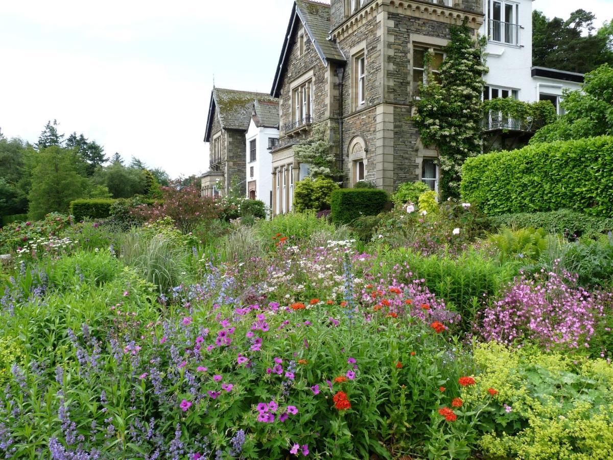 Yewfield Vegetarian Guest House アンブルサイド エクステリア 写真